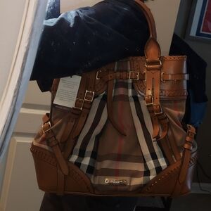 Burberry Brown House/ Leather Bridle Whipstitch Tote. XLarge